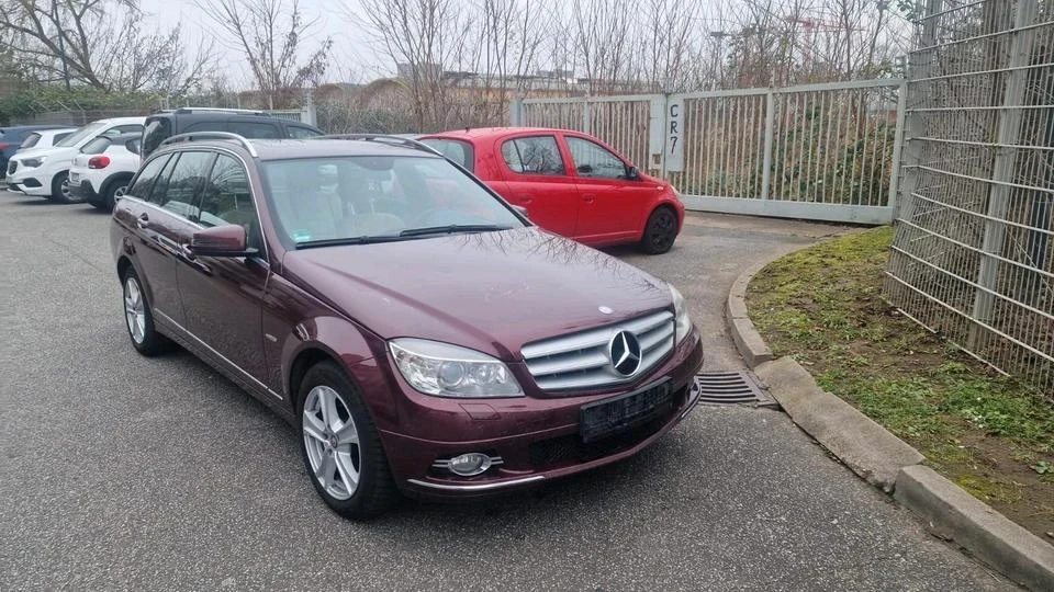 Mercedes-Benz C 220 2200, снимка 7 - Автомобили и джипове - 54667588