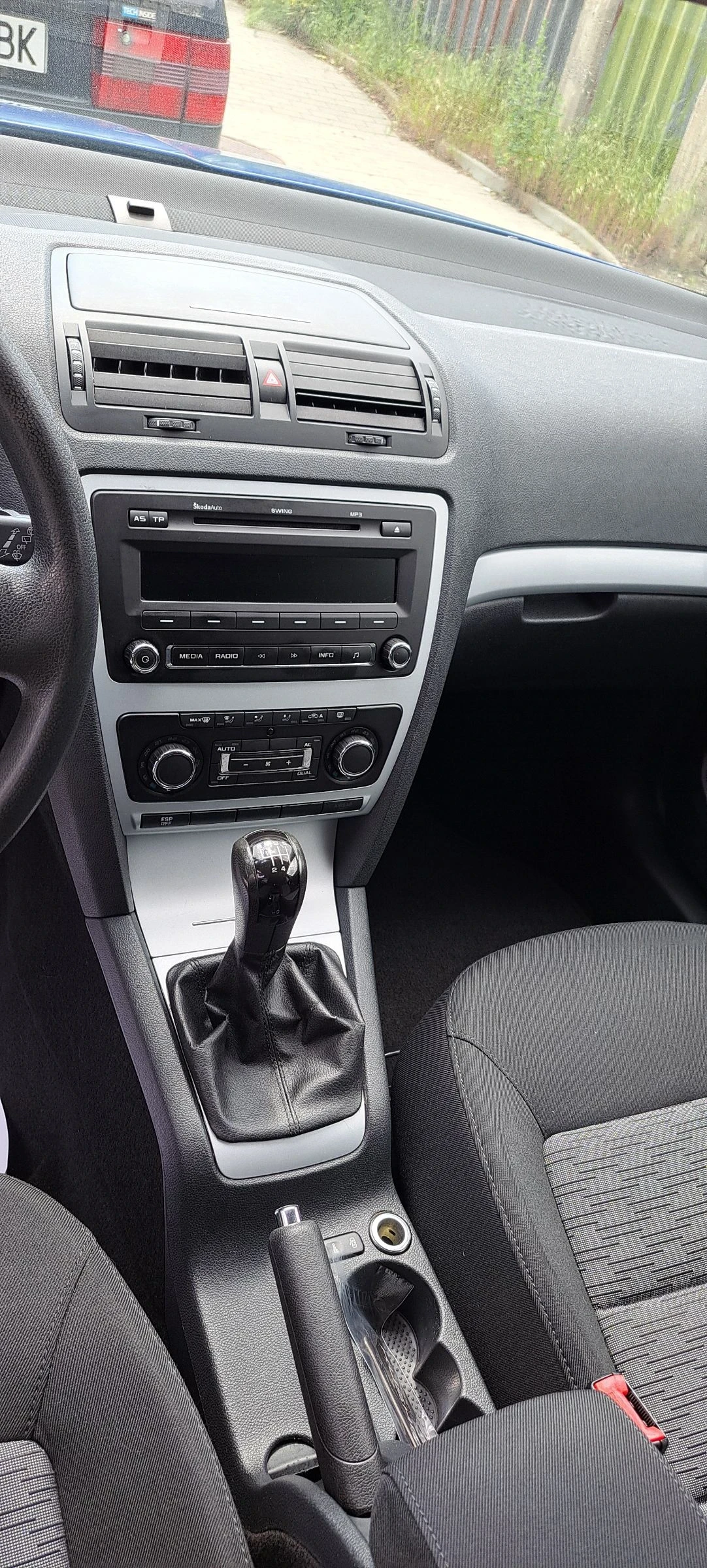 Skoda Octavia 1.8T, снимка 6 - Автомобили и джипове - 54873519