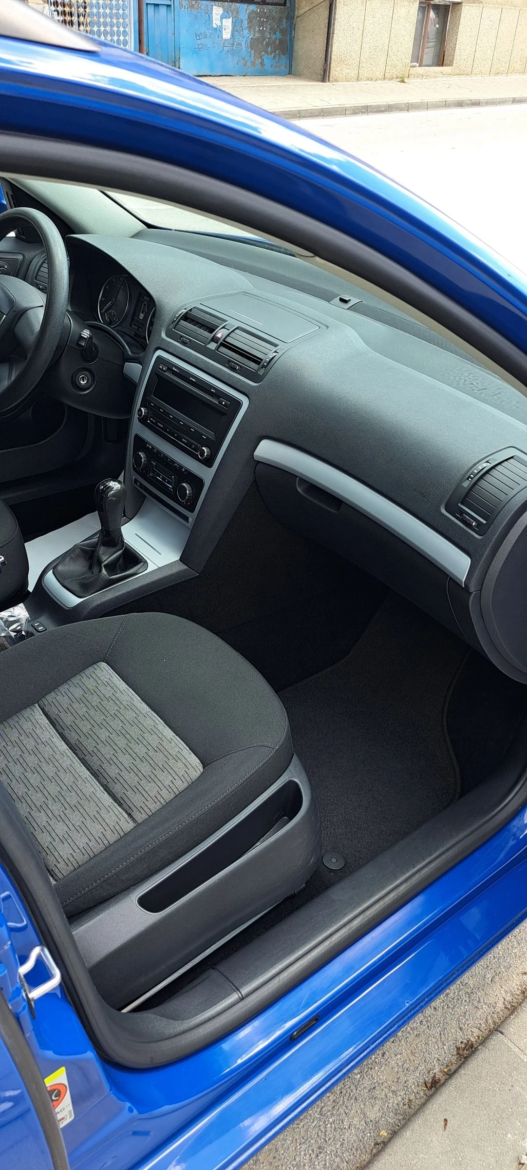 Skoda Octavia 1.8T, снимка 11 - Автомобили и джипове - 54873519