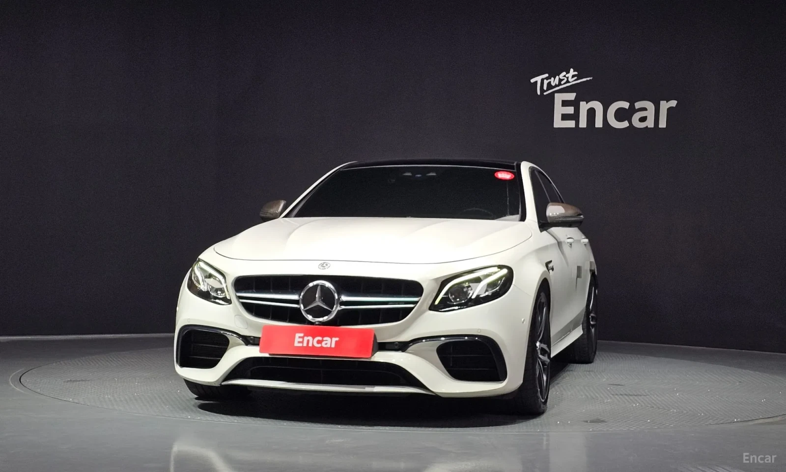 Mercedes-Benz E 63 AMG TOP* 4MATIC* UNIKAT* , снимка 3 - Автомобили и джипове - 55385867