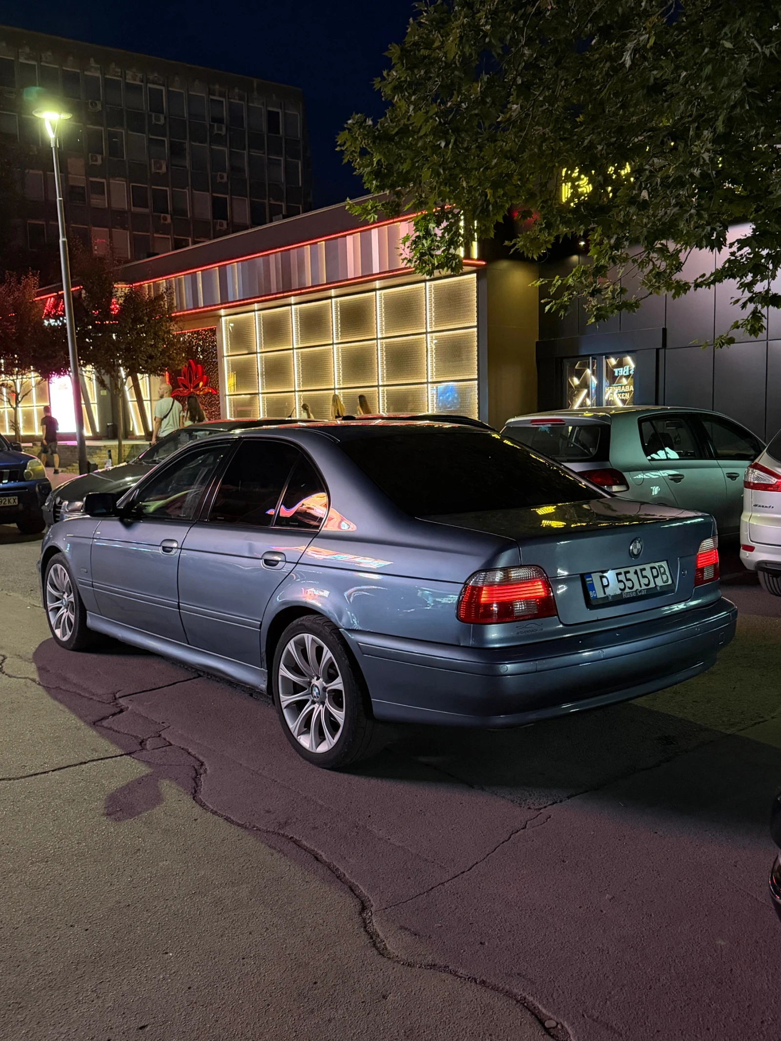 BMW 525 BMW 525 COMMON RAIL, снимка 2 - Автомобили и джипове - 55395887
