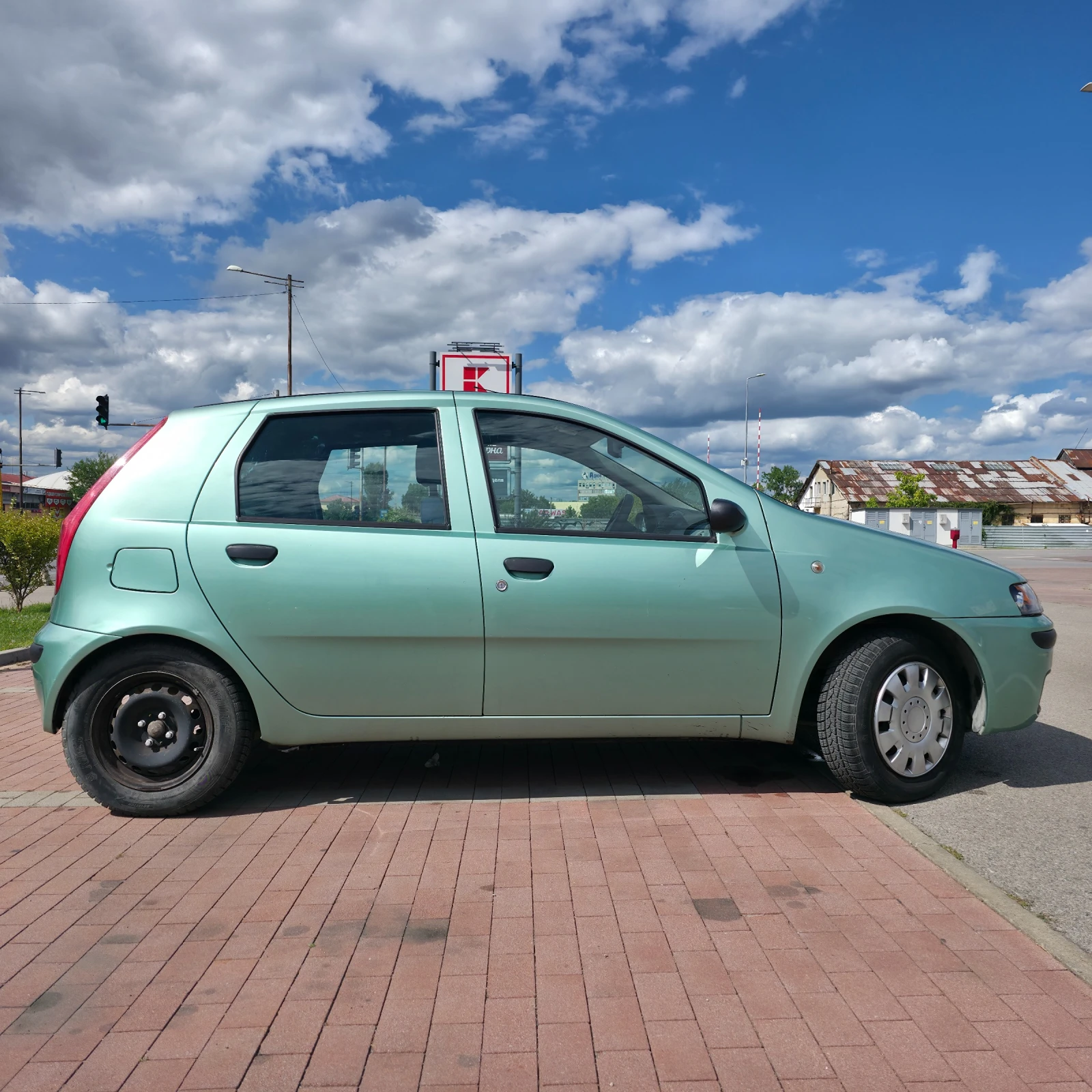 Fiat Punto, снимка 3 - Автомобили и джипове - 55645910