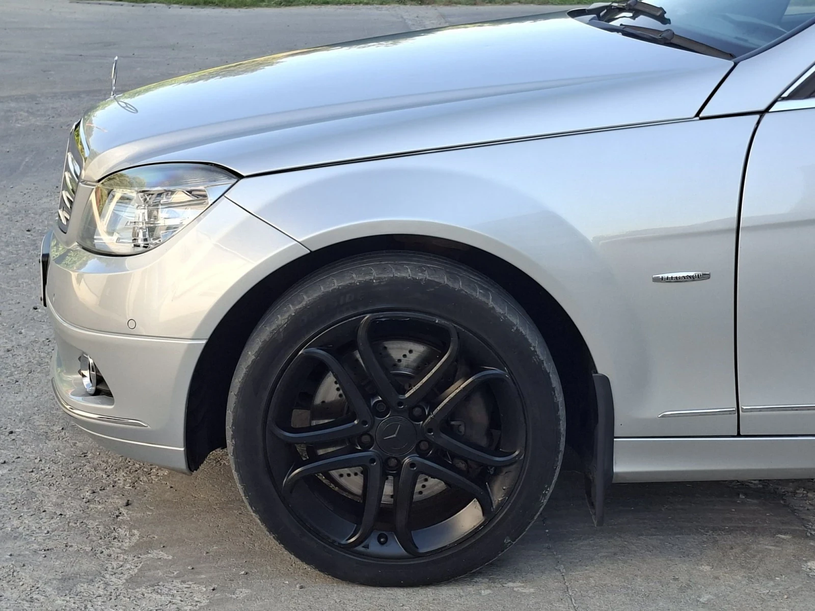 Mercedes-Benz C 320, снимка 5 - Автомобили и джипове - 55740146