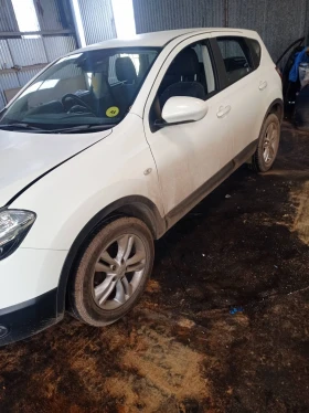 Nissan Qashqai 1.6i 117 ks, снимка 4