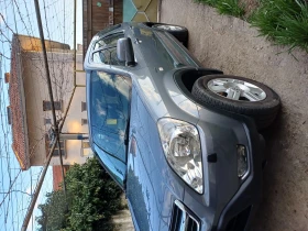 Honda Cr-v 2.0  4х4, снимка 2