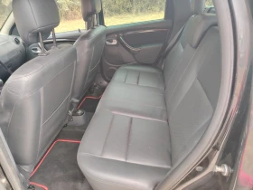 Dacia Duster 1.6 16V Газ-Бензин, снимка 11