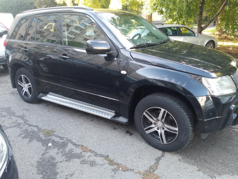 Suzuki Grand vitara 2.0 Газ/Бензин, снимка 2 - Автомобили и джипове - 47611601