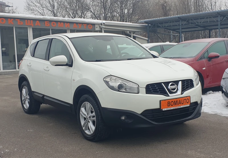 Nissan Qashqai 1.5DCi* EURO5A* Klimatronik* , снимка 3 - Автомобили и джипове - 48713733