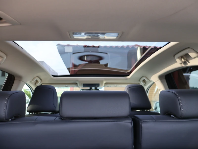 Lexus NX 300h ПАНОРАМА/КОЖЕН САЛОН/ПОДГРЕВ/LED+ BI-XENON/КАМЕРА, снимка 10 - Автомобили и джипове - 51661981