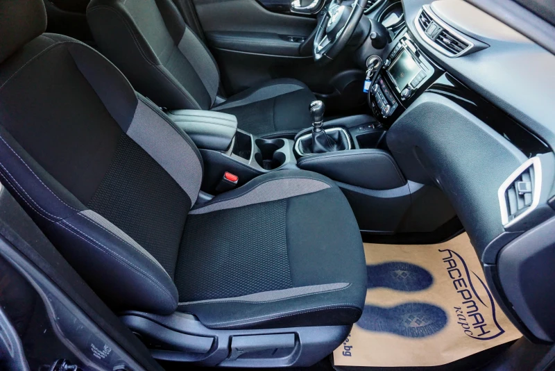 Nissan Qashqai 1.3 DIG-T TEKNA + , снимка 10 - Автомобили и джипове - 51814694