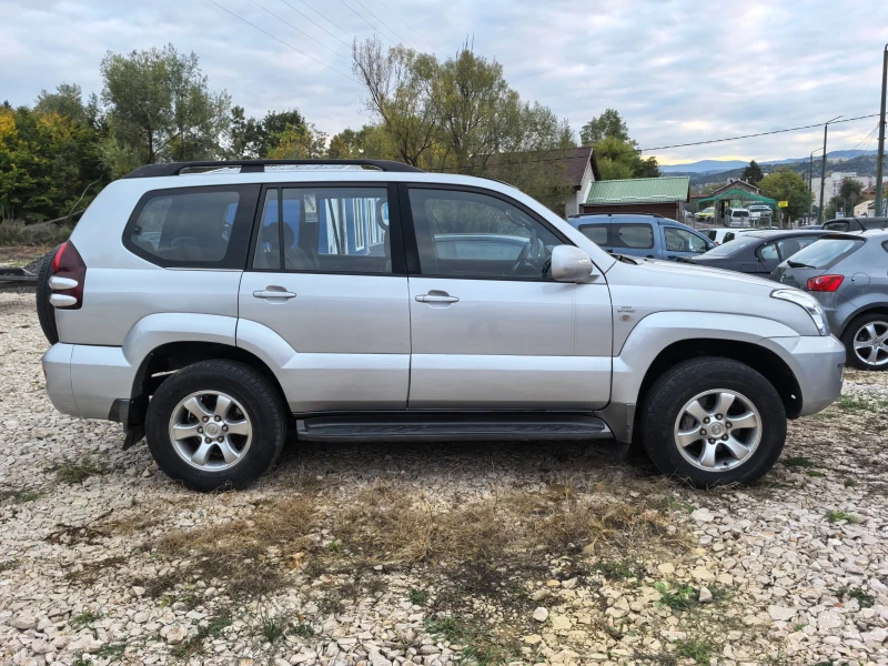 Toyota Land cruiser 3.0D4d Италия , снимка 3 - Автомобили и джипове - 52042655