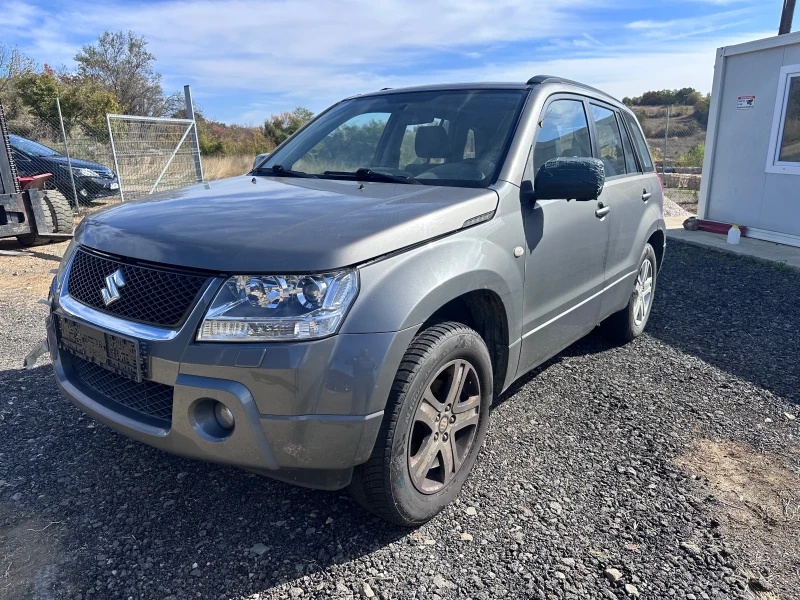 Suzuki Grand vitara 2.0 Автоматик, снимка 3 - Автомобили и джипове - 52180425