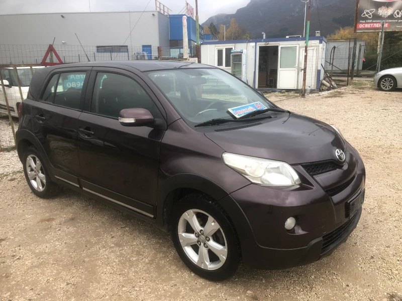Toyota Urban Cruiser 4x4, снимка 2 - Автомобили и джипове - 52322158