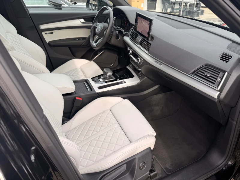 Audi Q5 50 TDI EXCLUSIVE SPORTBACK, снимка 13 - Автомобили и джипове - 53175843