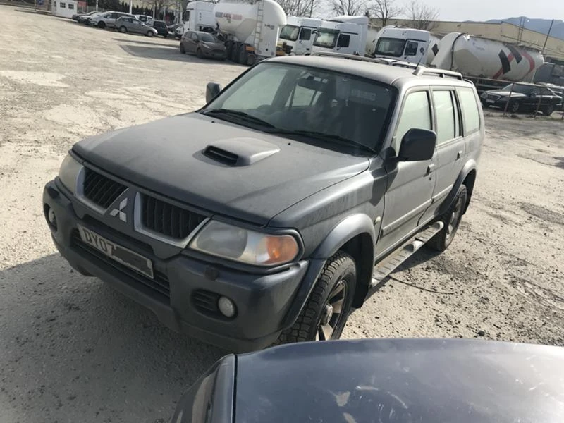 Mitsubishi Pajero sport 2.5TD 116psНА ЧАСТИ, снимка 1 - Автомобили и джипове - 17580439