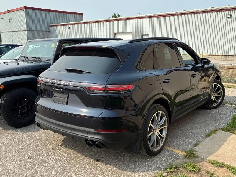 Porsche Cayenne * AWD * PANO * ОБДУХВАНЕ * ЛИЦЕНЗИРАН ДИЛЪР, снимка 3 - Автомобили и джипове - 55702997