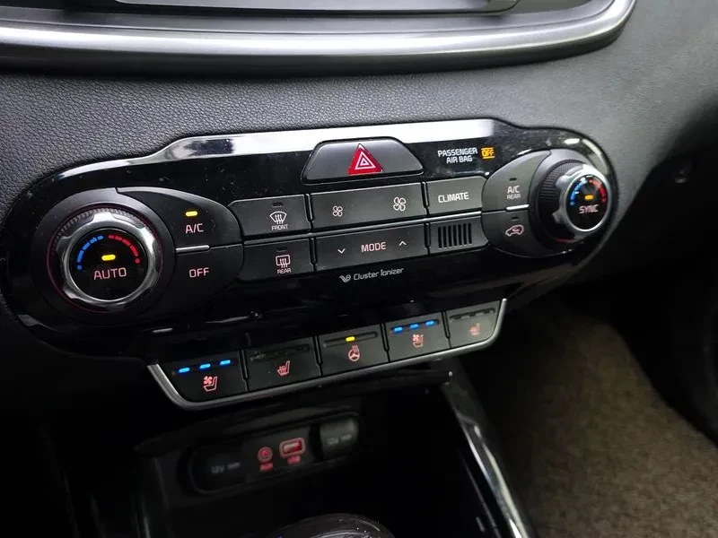Kia Sorento 2.2 CRDI 4WD - ���� 30% ����� | Mobile.bg � ����������� 17