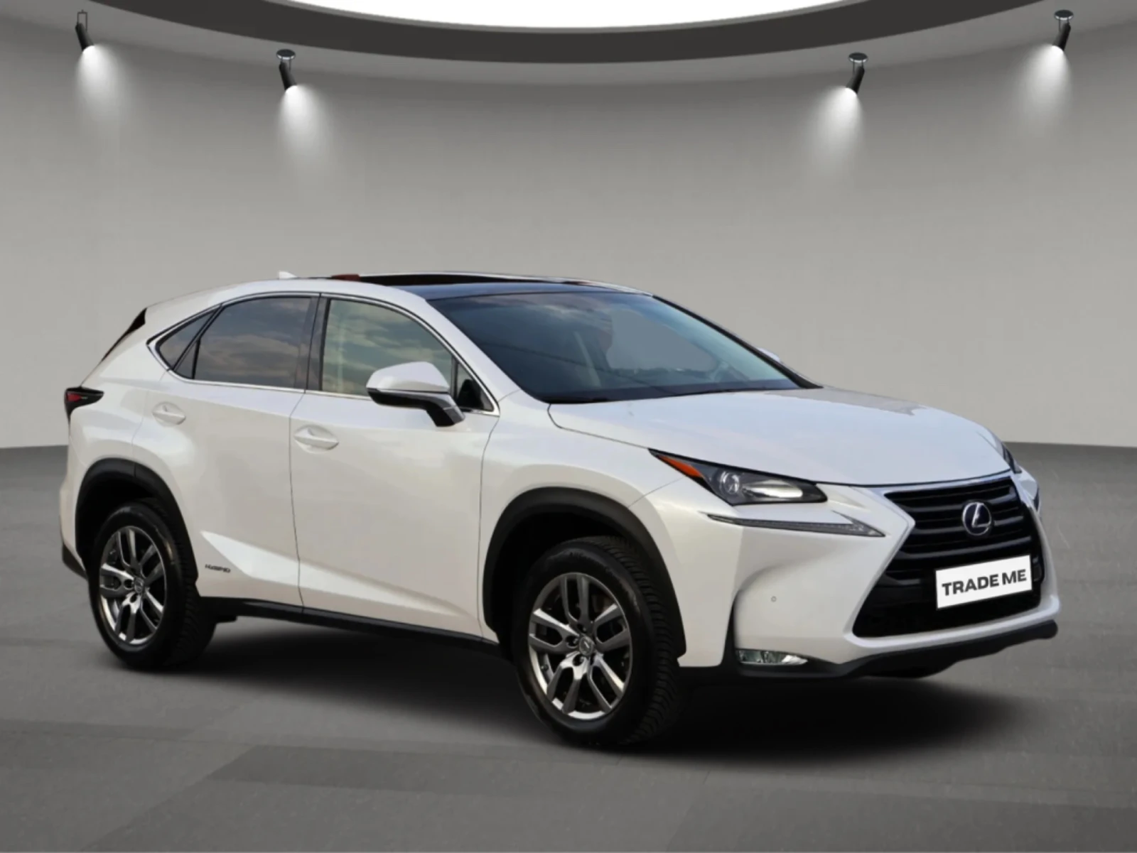 Lexus NX 300h ПАНОРАМА/КОЖЕН САЛОН/ПОДГРЕВ/LED+ BI-XENON/КАМЕРА - изображение 4