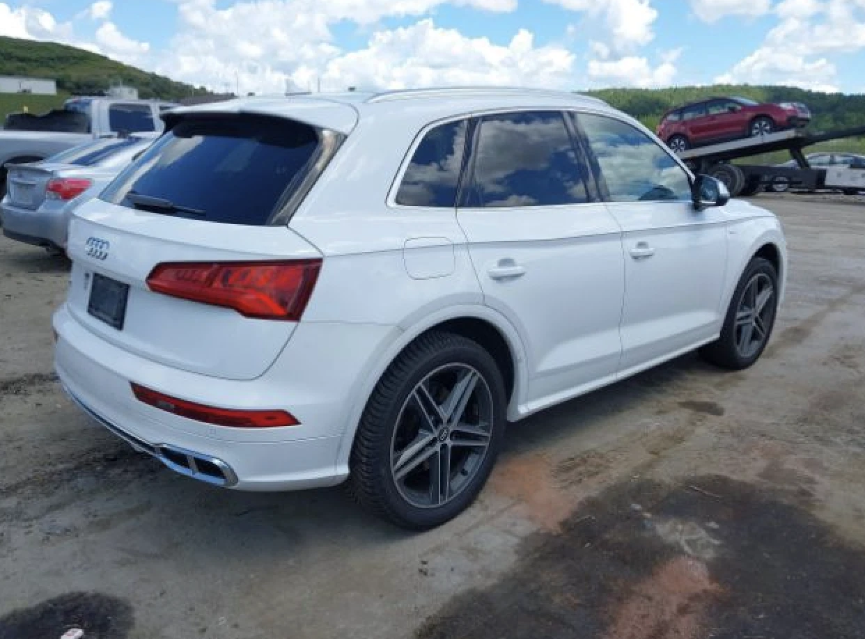 Audi SQ5  - изображение 5