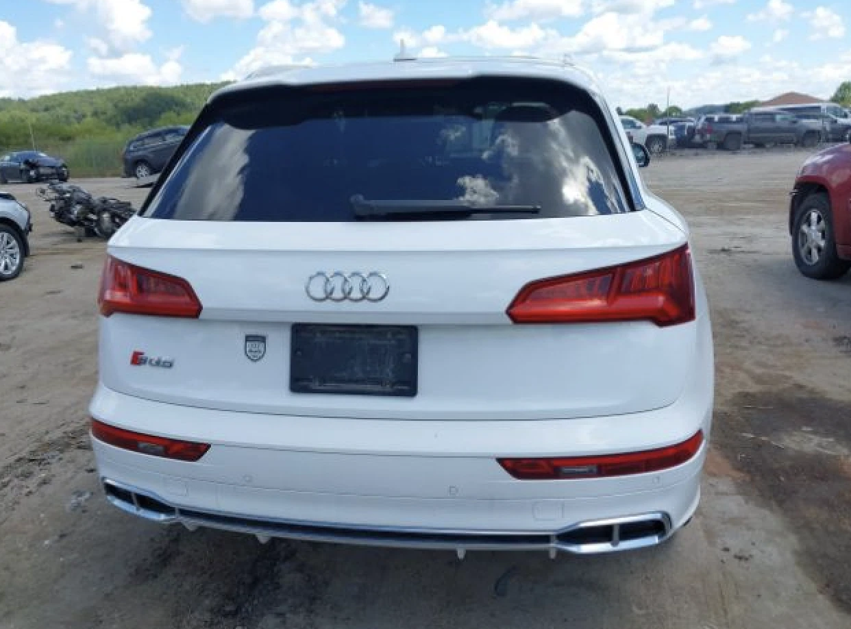 Audi SQ5  - изображение 10