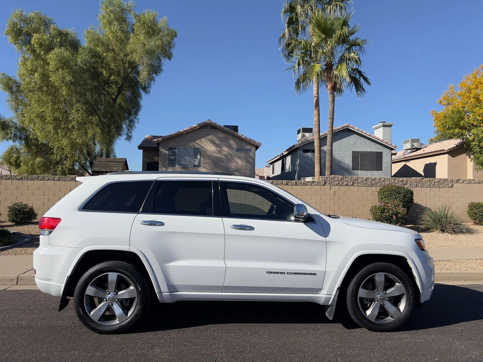 Jeep Grand cherokee  - изображение 4