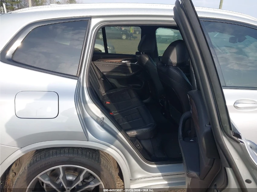 BMW X3 M-PACK* AMBIENT* HI-FI* ПОДГРЕВ* PANO - изображение 10