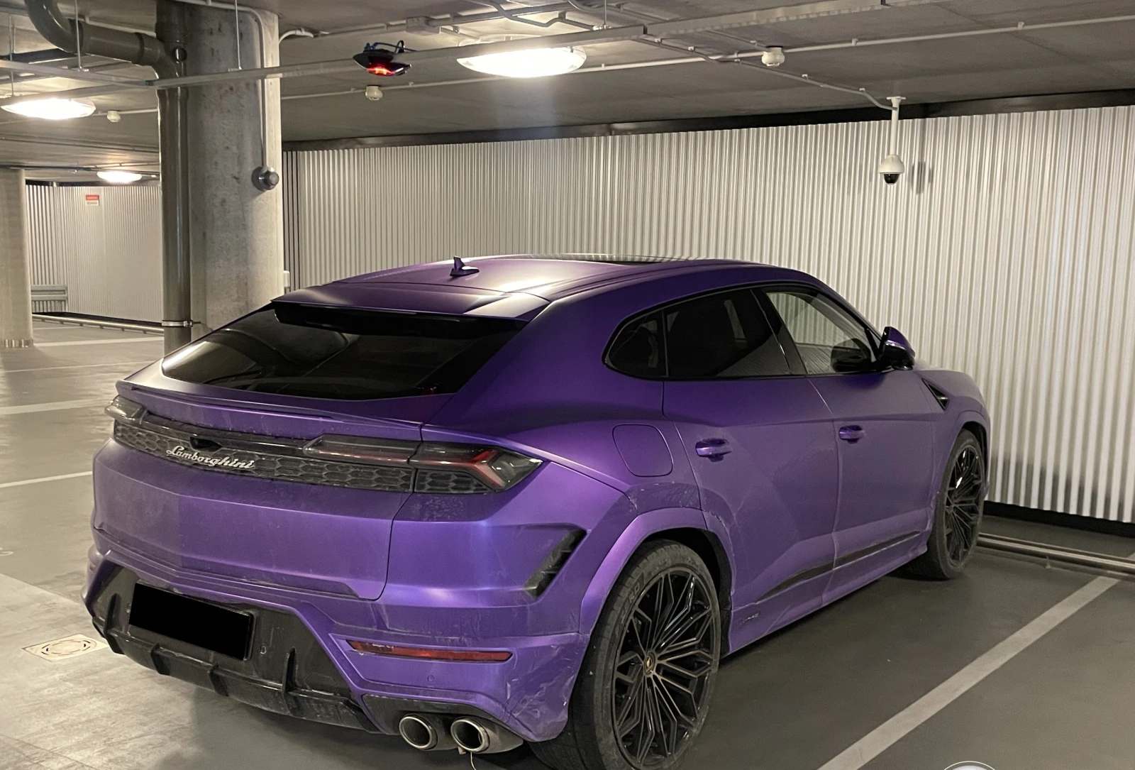 Lamborghini Urus SE 4.0 V8 Plug-in Hybrid 4WD - изображение 2