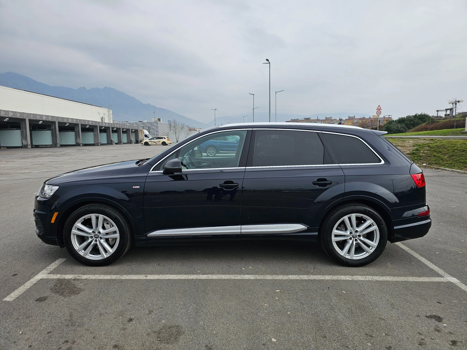 Audi Q7 3.0TFSI-S Line-Technik-FULL-FULL-Въздух - изображение 3