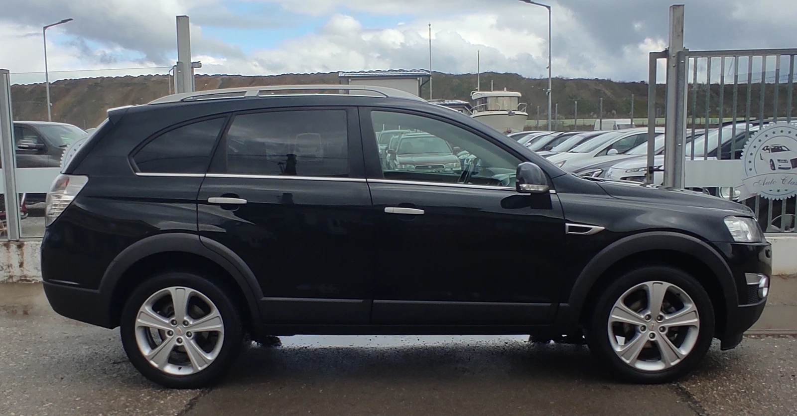 Chevrolet Captiva 4x4 7-МЕСТА 184к.с. ЕВРО-5 ФУЛ!!!, снимка 4 - Автомобили и джипове - 54088394