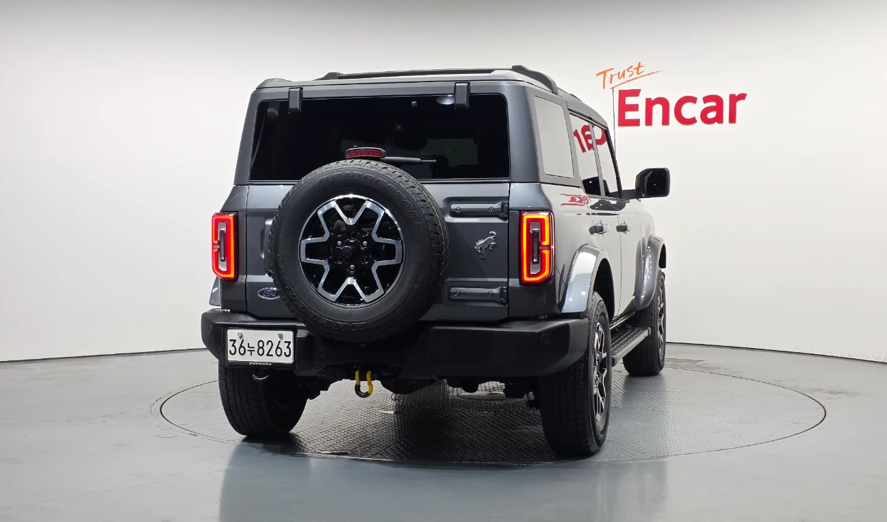Ford Bronco, снимка 2 - Автомобили и джипове - 54527342
