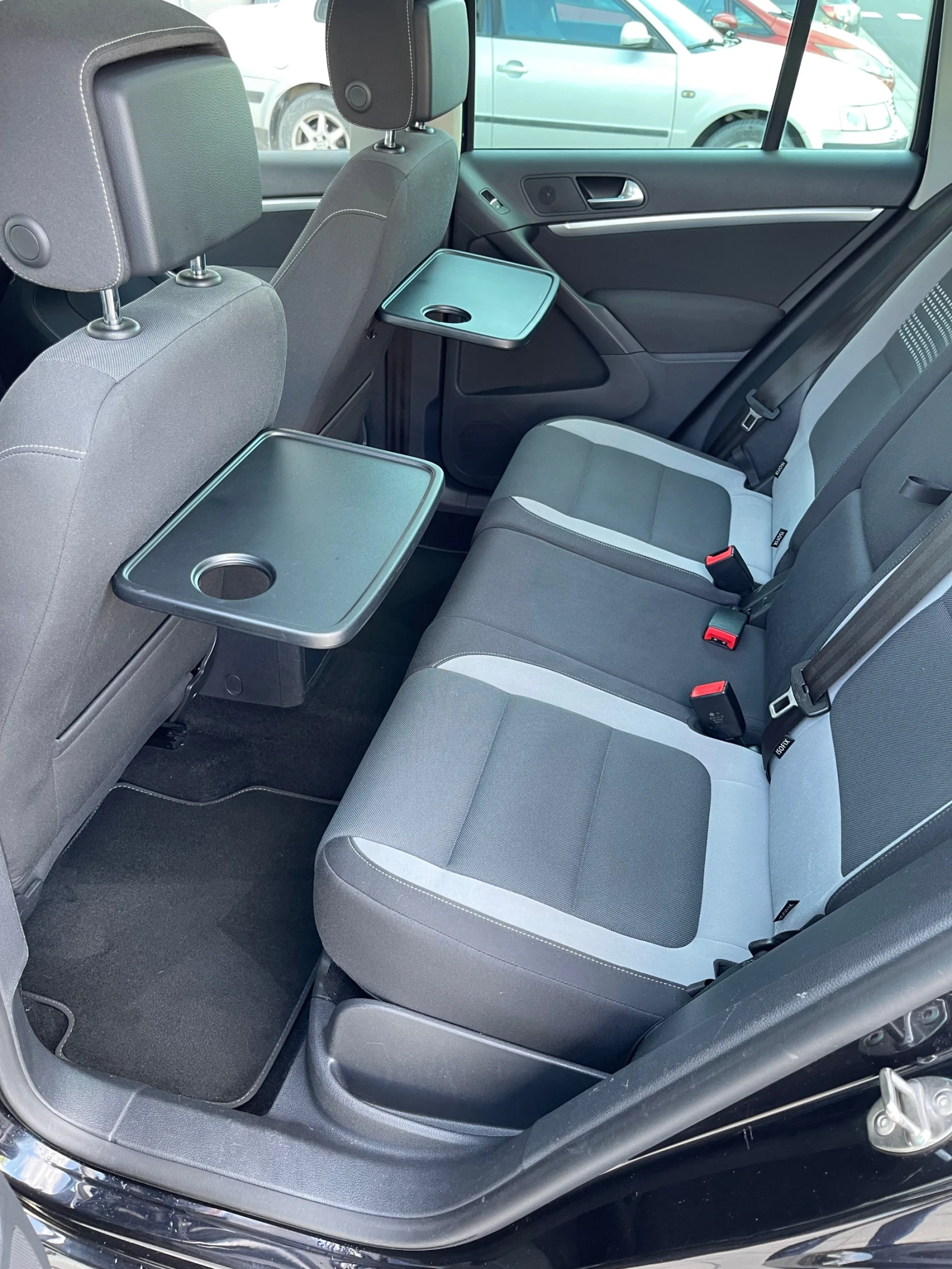 VW Tiguan 2.0tdi / 4motion , снимка 12 - Автомобили и джипове - 54663021