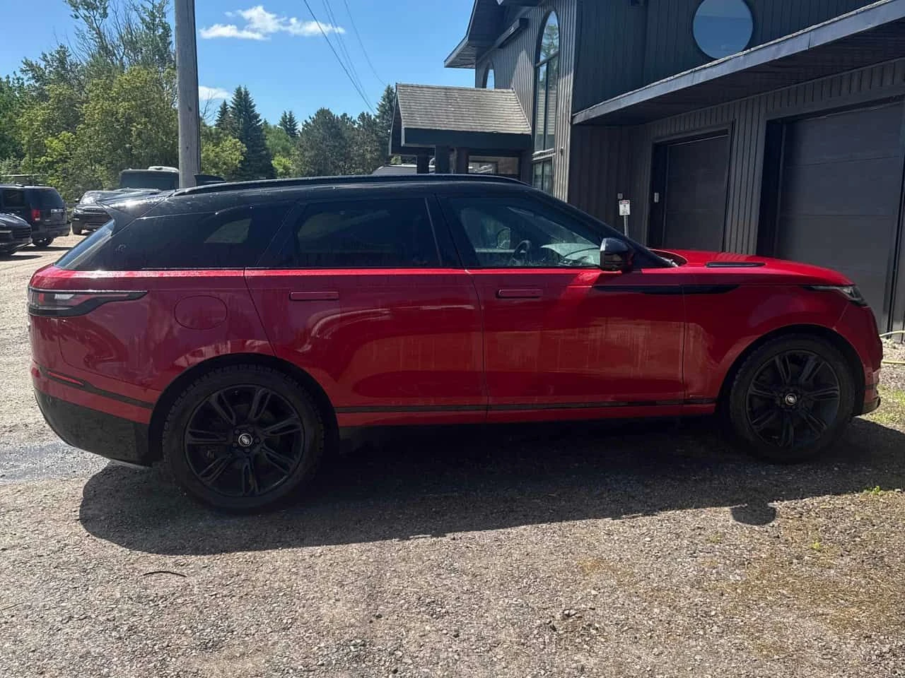 Land Rover Range Rover Velar * R Dynamic S * CARFAX * БЕЗ ПЪРВОНАЧАЛНА ВНОСКА, снимка 12 - Автомобили и джипове - 55014595