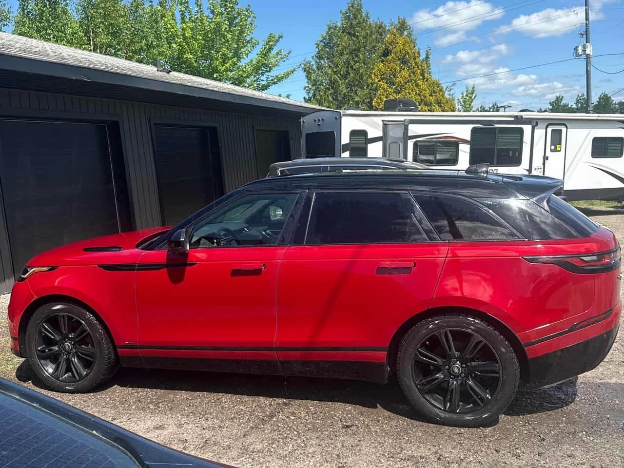Land Rover Range Rover Velar * R Dynamic S * CARFAX * БЕЗ ПЪРВОНАЧАЛНА ВНОСКА, снимка 11 - Автомобили и джипове - 55014595