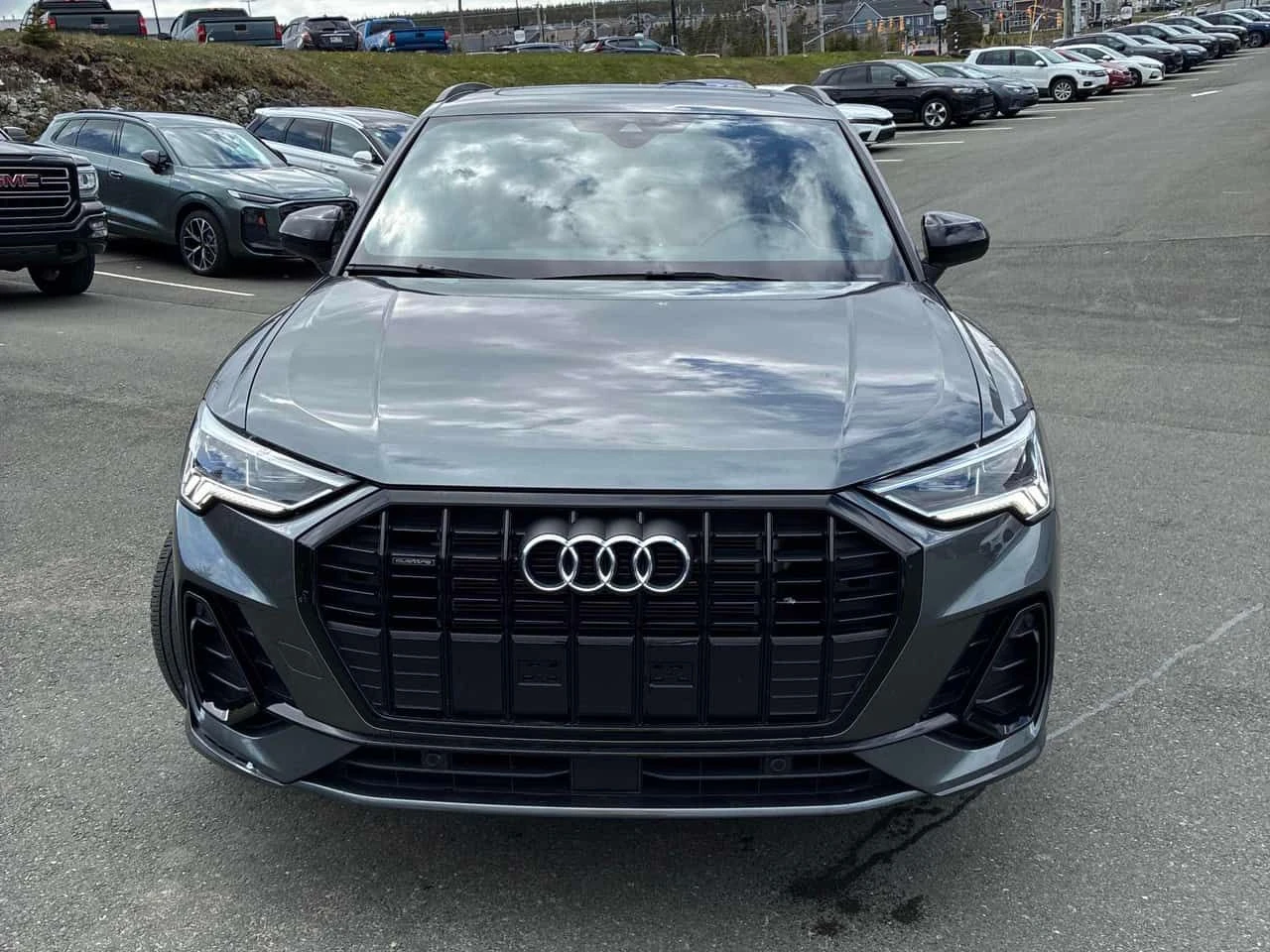 Audi Q3 NARDO GREY / DISTRONIC / CAMERA / АВТОКРЕДИТ , снимка 6 - Автомобили и джипове - 55026696
