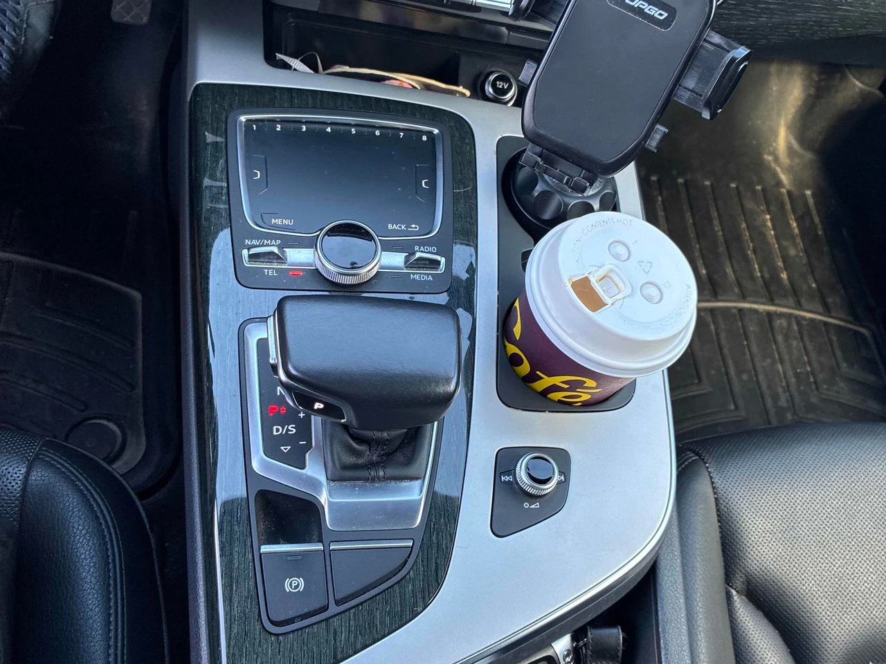 Audi Q7 Progressiv, снимка 15 - Автомобили и джипове - 55798223
