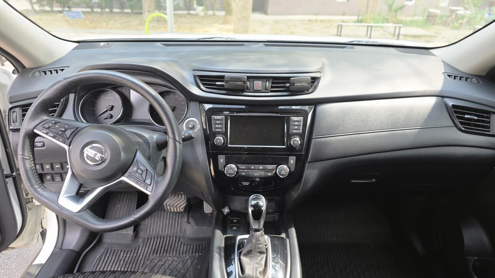 Nissan Rogue, снимка 13 - Автомобили и джипове - 55804855