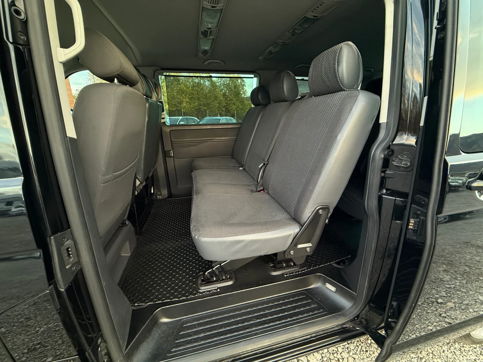 VW Caravelle 2.0TDi 180 * 8+ 1* * 4-Motion* * MAXI* *  | Mobile.bg   14