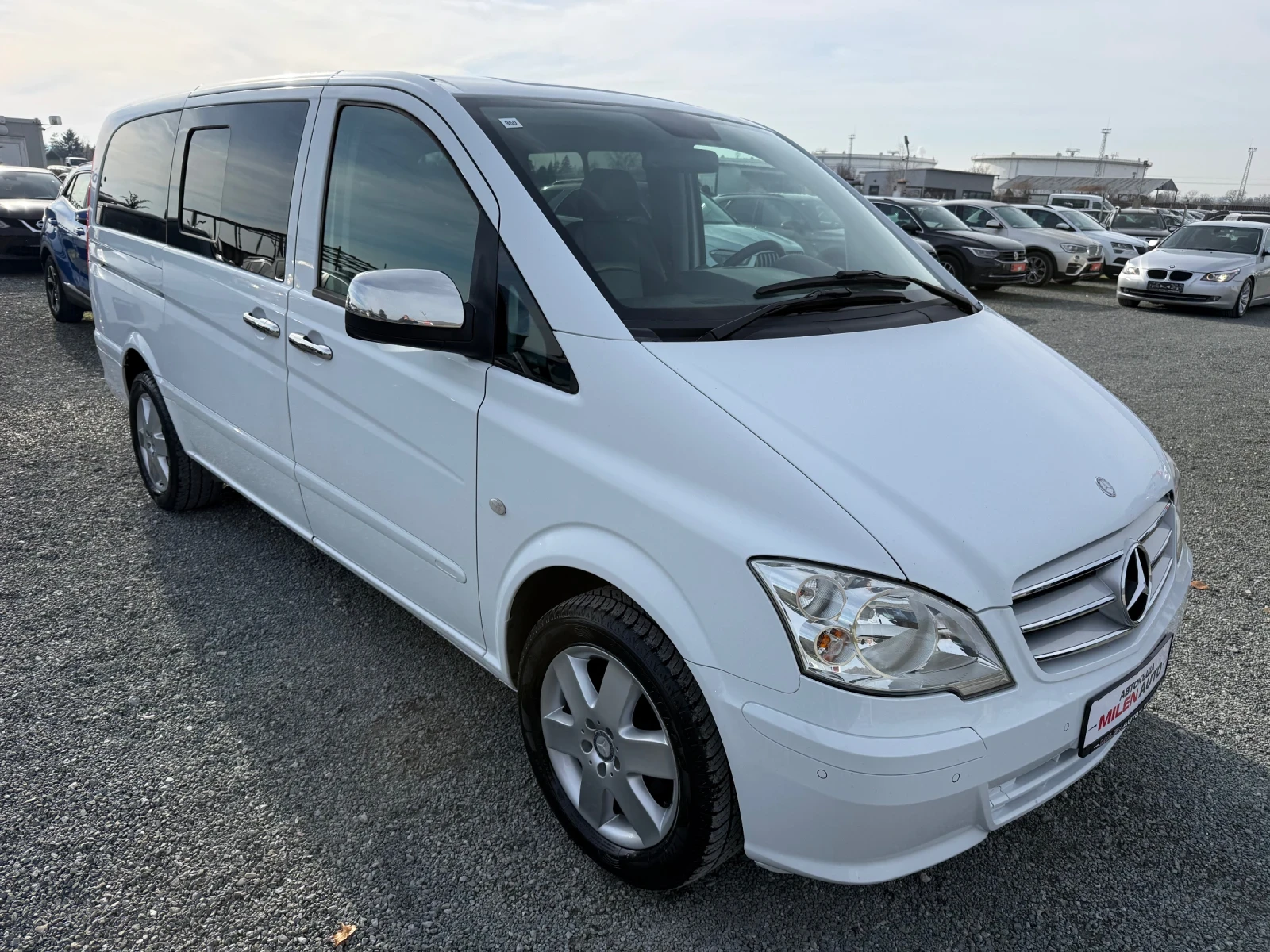Mercedes-Benz Vito (KATO НОВА) - изображение 3