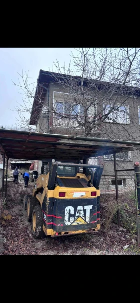 Мини челни товарачи Cat CAT 232, снимка 3