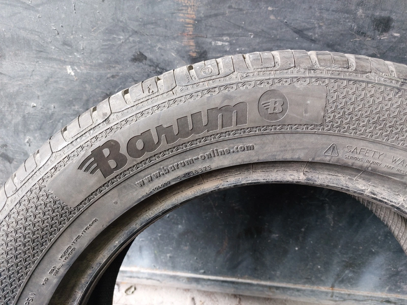 ���� 235/55R17 | Mobile.bg � ����������� 4