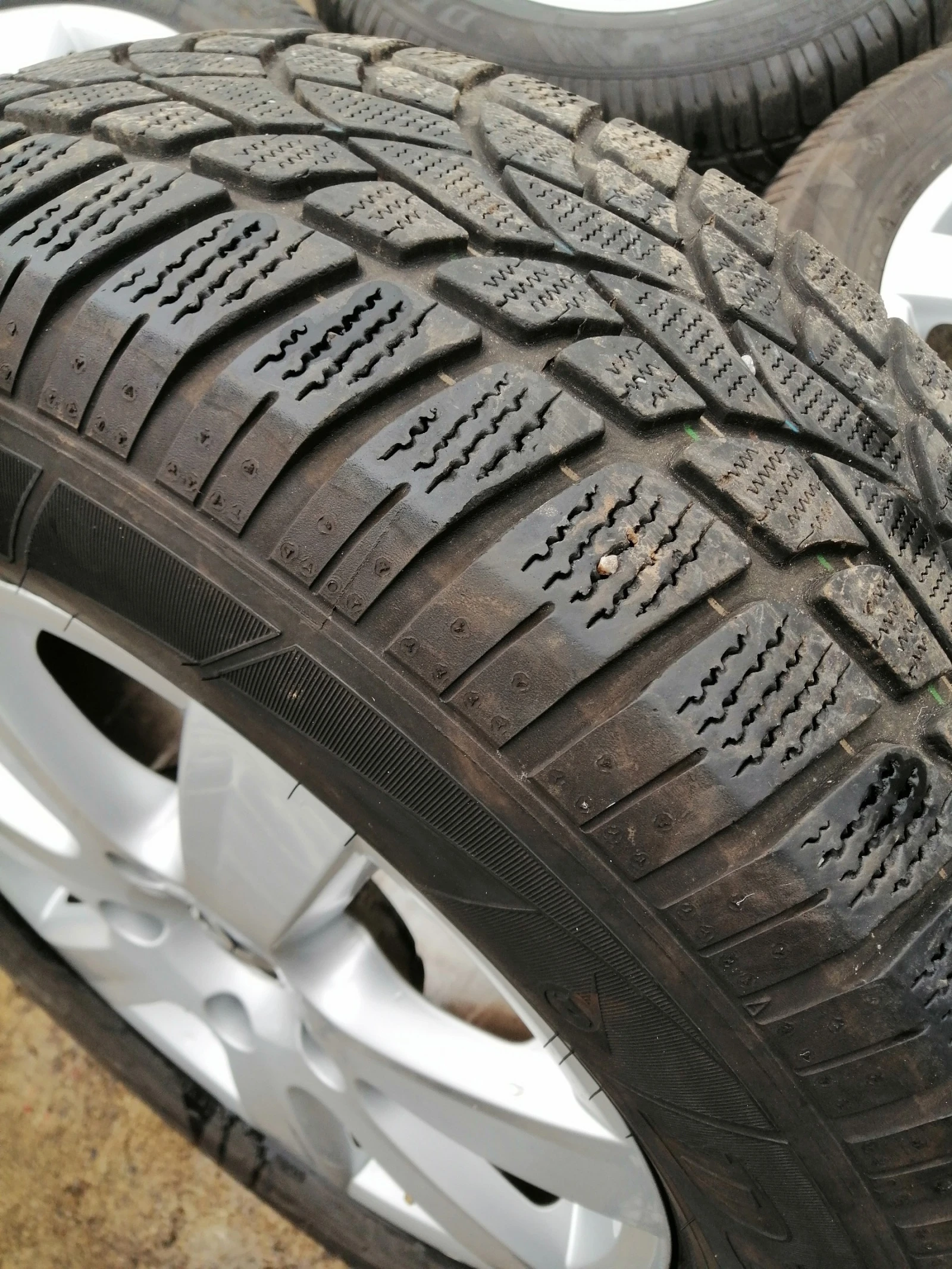   VW Touareg | Mobile.bg   8