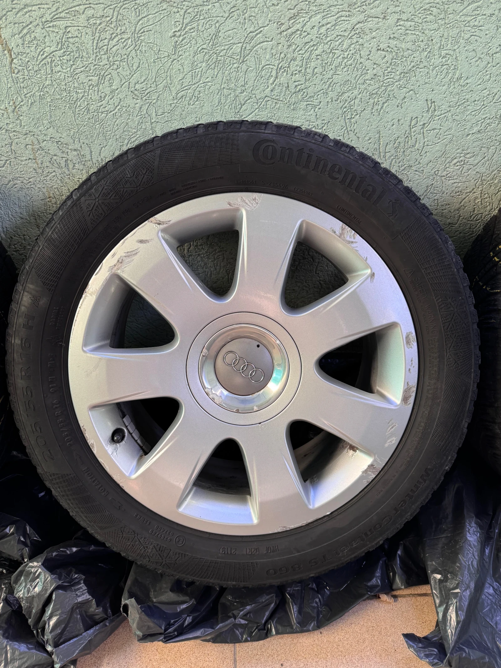    205/55R16  Audi A4 | Mobile.bg   5