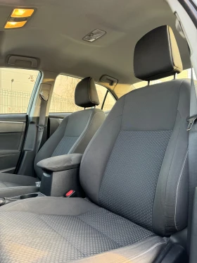 Toyota Corolla 1.6 VVT-i / Автоматик / Гаранция, снимка 10
