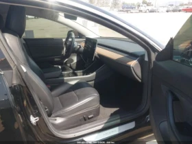 Tesla Model 3 LONG RANGE DUAL MOTOR ALL-WHEEL DRIVE, снимка 7