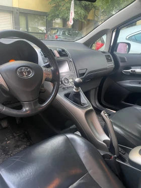 Обява за продажба на Toyota Auris 2.0  d4d Individual ~7 999 лв. - изображение 4