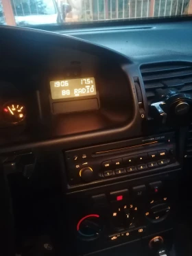 Opel Zafira - 949 € / 1856.08 лв. - 11964365 7