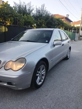 Mercedes-Benz C 220 - 1500 € - 75003623 14
