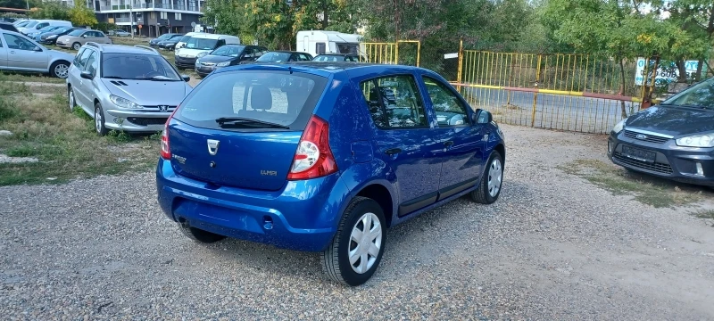 Dacia Sandero 1, 4 BENZIN УНИКАТ , снимка 3 - Автомобили и джипове - 37984730