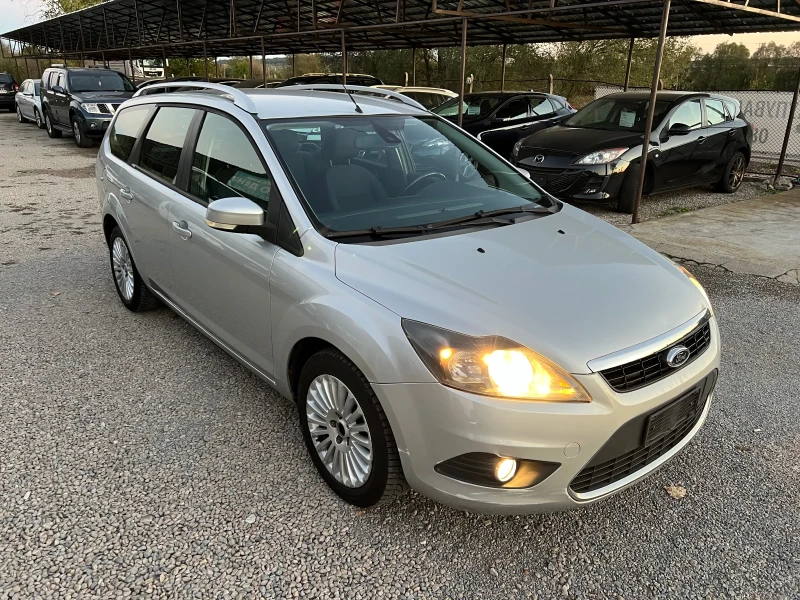 Ford Focus 2.0i-LPG, снимка 3 - Автомобили и джипове - 48003788