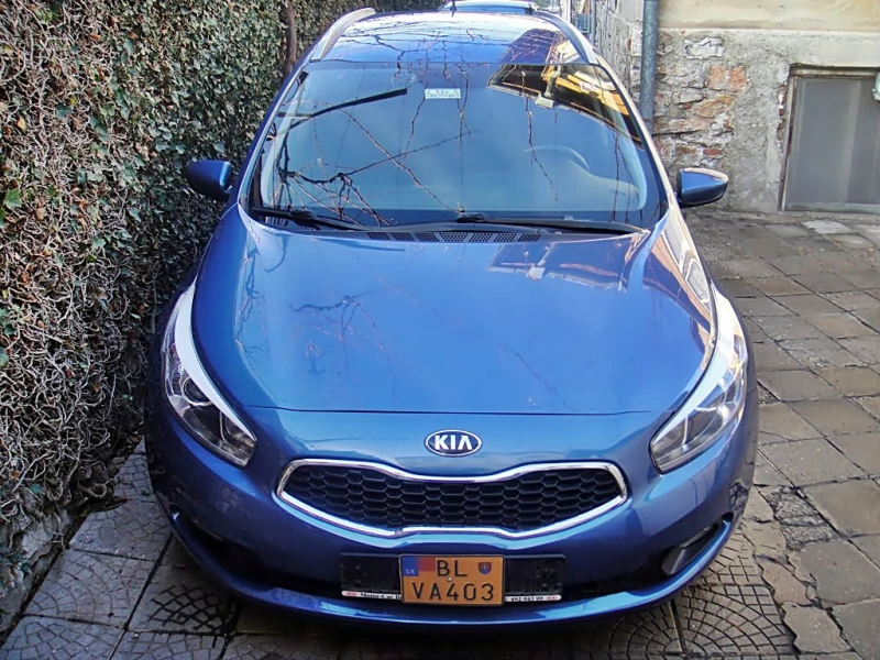 Kia Ceed 1.4 СЛОВАКИЯ, снимка 1 - Автомобили и джипове - 48028947